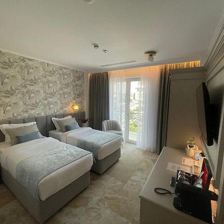 Boutique Hotel Bals エクステリア 写真